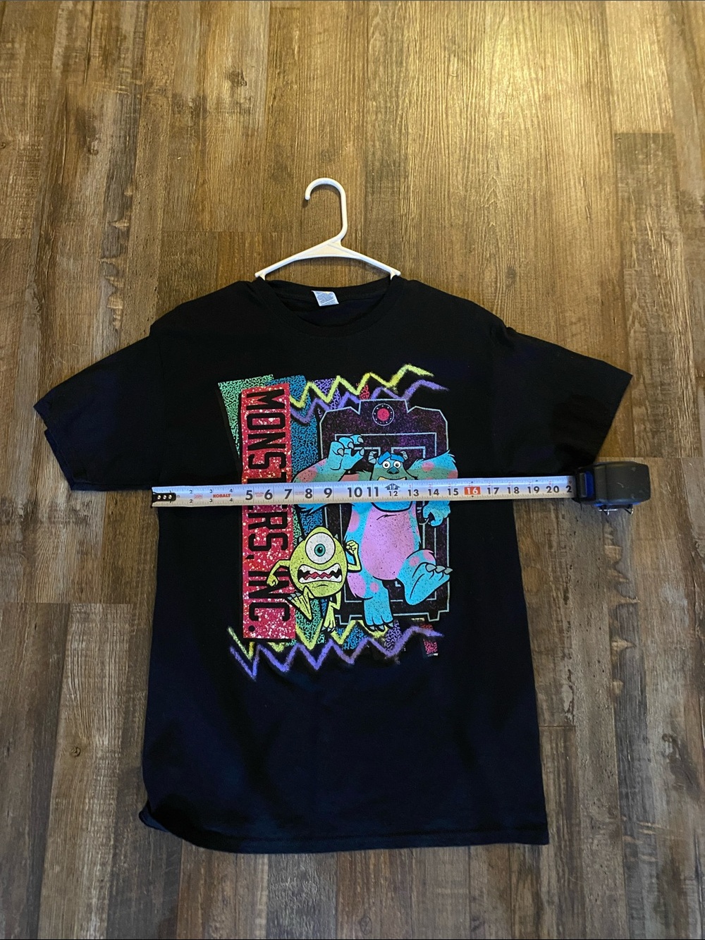 Black Short-Sleeve Monsters Inc. Graphic unisex M Tee